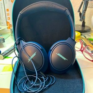 Blue and Aqua Sound True corded Bose Headphones!